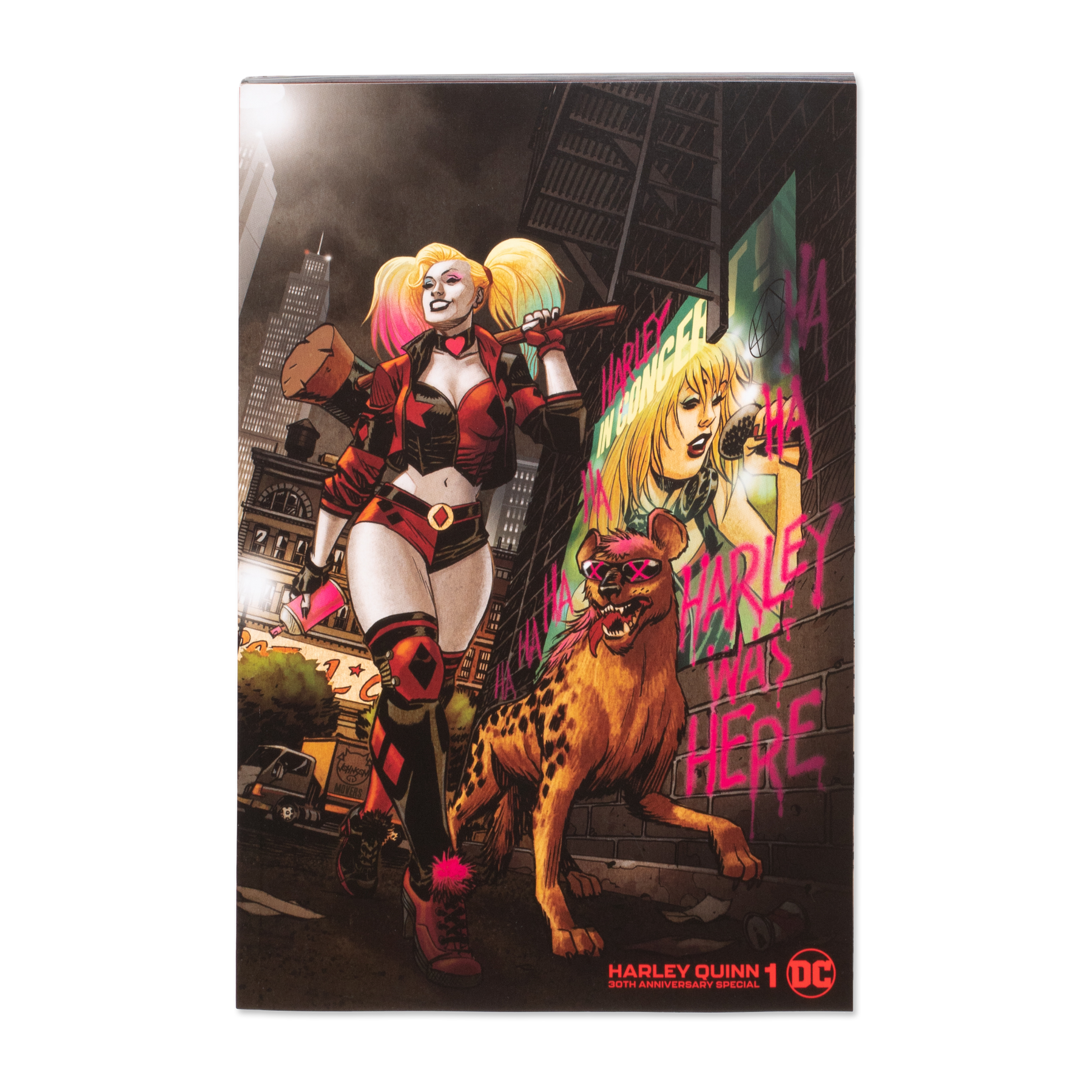 Harley Quinn x Alison Wonderland Comic Book